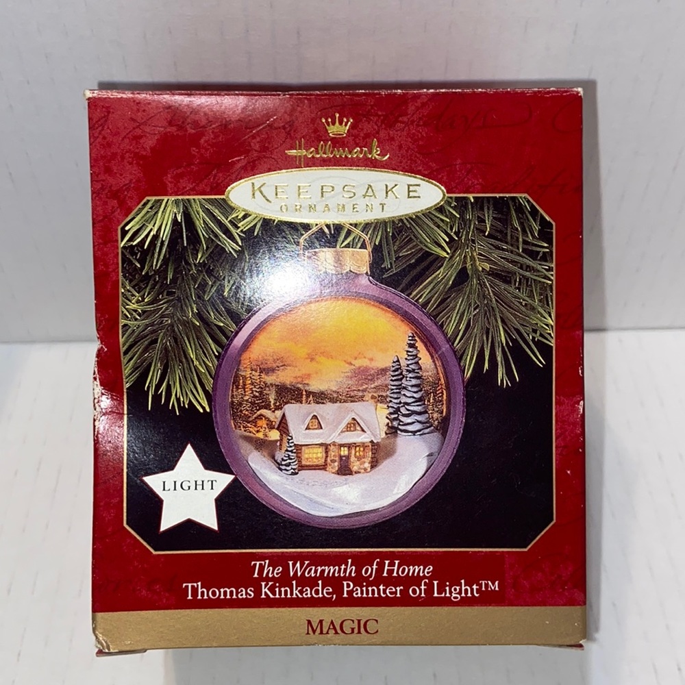 Thomas Kinkade, The Warmth of Home, Magic 1997 Hallmark Keepsake Ornament Light